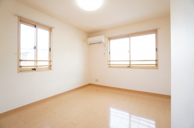 【寝室】 | ロイヤルガーデンKIRINOKI | ※同物件・同タイプの写真です。