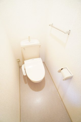 【トイレ】 | ロイヤルガーデンKIRINOKI | ※同物件・同タイプの写真です。