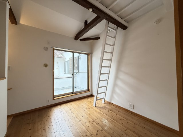 【洋室】 | リメゾン風雅今津