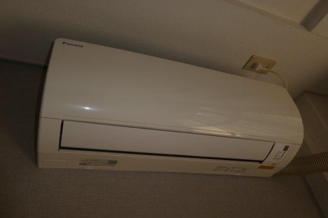 メイプルリーフの設備|エアコン