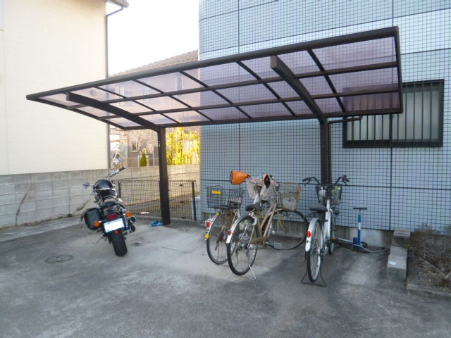 メイプルリーフのその他共用部分|自転車置き場