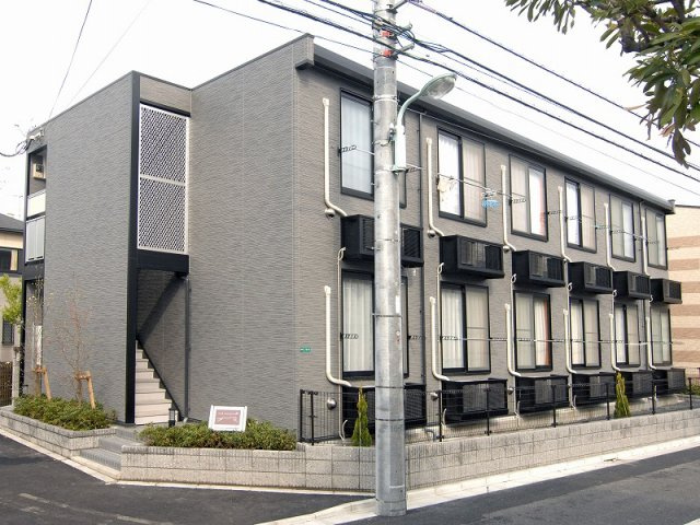 レオパレスミリオネールの外観