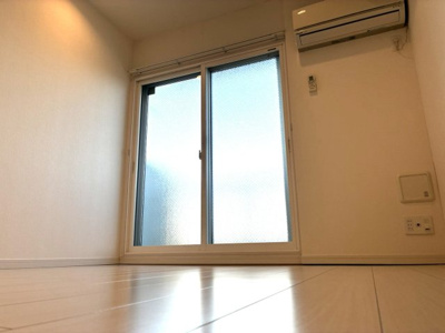 【洋室】 | リブリ・ADハウス