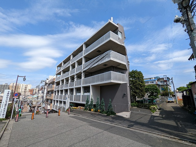 セ・アベーレ谷中銀座EASTの外観