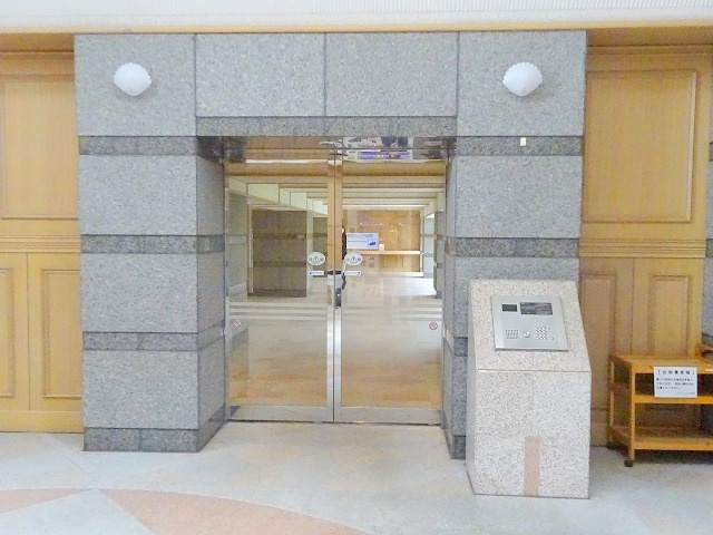 クレストフォルム水元公園のエントランス|共用部分・エントランスです。