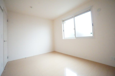 【洋室】 | ロイヤルガーデンKIRINOKIⅡ | ※同物件、同タイプのお部屋です
