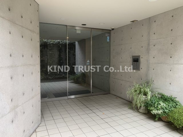 ノートアール107のエントランス|エントランスです