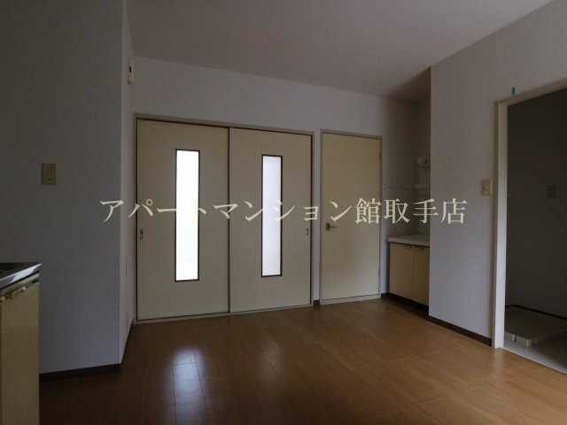 おおつきハイツの居間・リビング