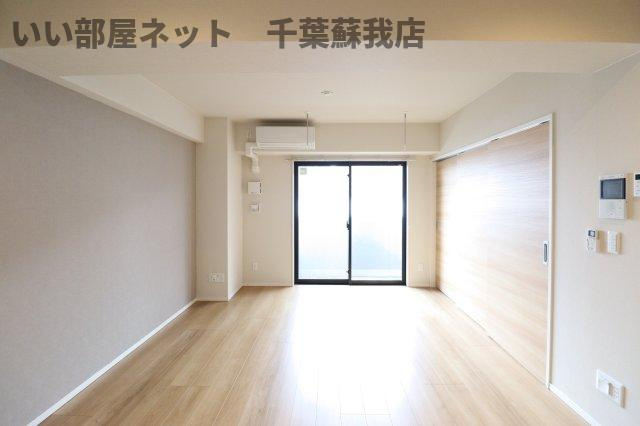 Grand Vertの寝室|落ち着いた色調の寝室です