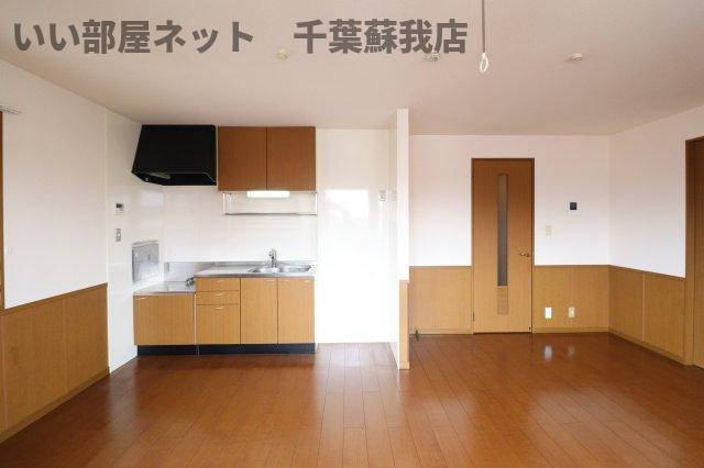 セジュール山の根の居間・リビング|居間です