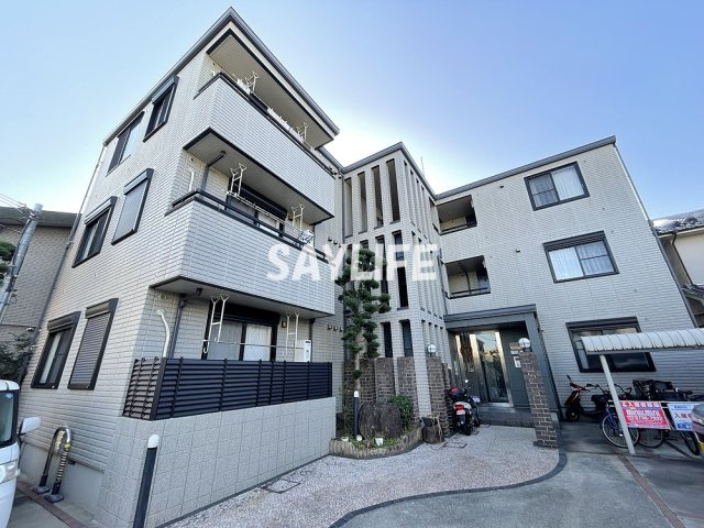 リベルタエテルナ