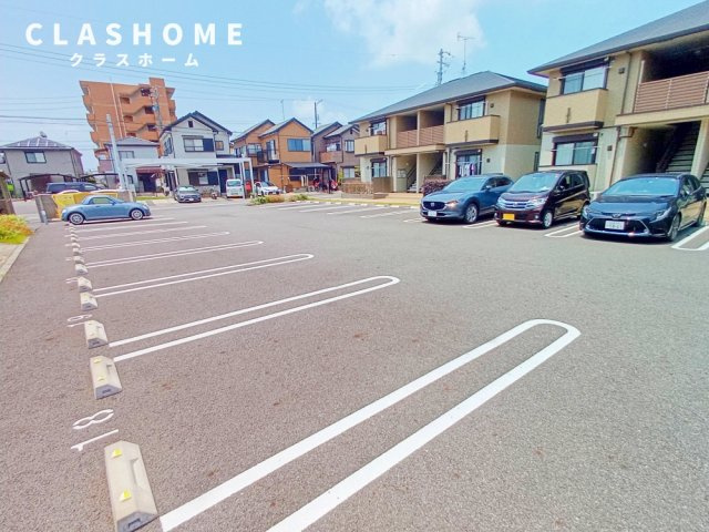花水木の家　Ⅵ　　刈谷市近郊の賃貸ならクラスホーム刈谷店の駐車場