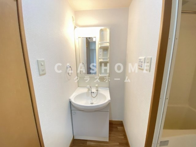 Pinetree　Residenceの洗面所