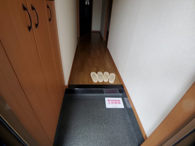 【玄関】 | セカンドパレス