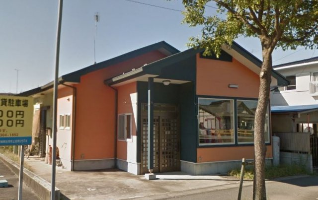 苅部店舗併用住宅の外観