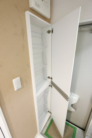 【収納】 | ユナイト上町ランドシュタイナー | 同アパート反転タイプの参考写真です。