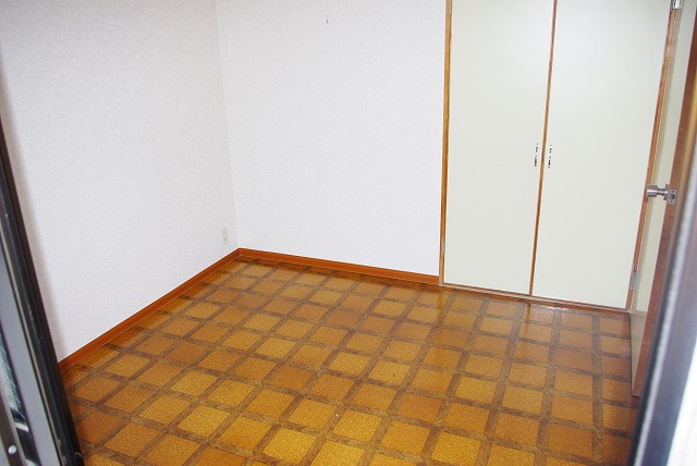 矢追マンションの収納|ちょっとした収納スペースも充実しています