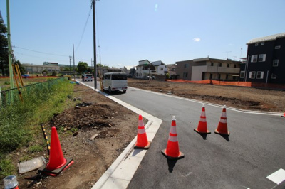 【前面道路含む現地写真】 | 【売地】多摩都市モノレール「桜街道」駅徒歩5分！