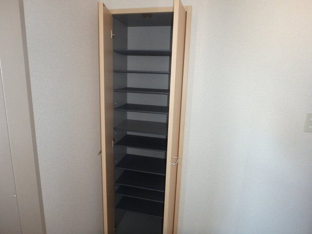 オータムガーデンＢの収納|他のお部屋の参考写真となります。