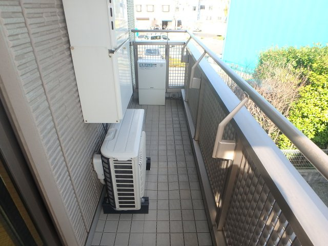 オータムガーデンＢのバルコニー|他のお部屋の参考写真となります。