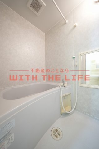 アドバンテイジ合川【10,000円キャッシュバック対象物件】の浴室|落ち着いた空間のお風呂です