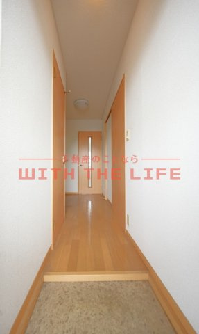 アドバンテイジ合川【10,000円キャッシュバック対象物件】の玄関|毎日通る玄関はこちらです