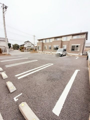 【駐車場】 | グラン　ジェルメ