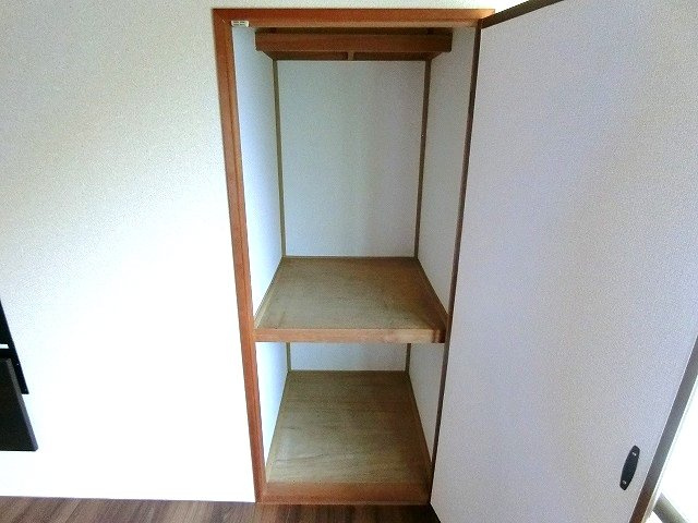 ハイツジュネスの収納