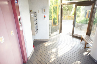 【エントランス】