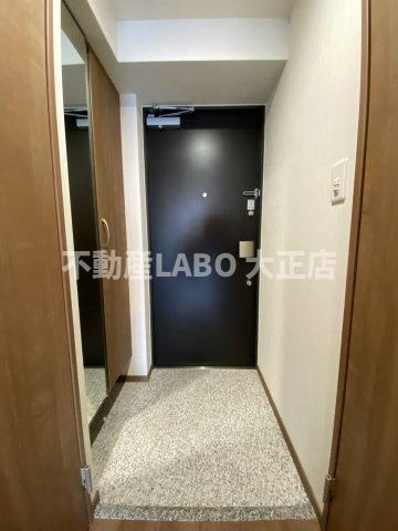 N’ｓマンション港の玄関