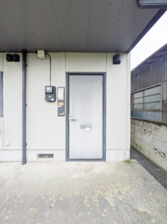 【玄関】 | コーポ泉