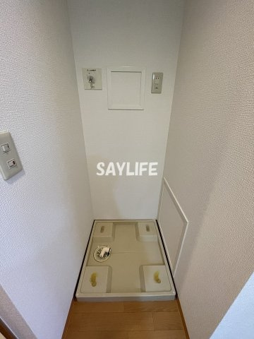 アネシス鶴見の玄関