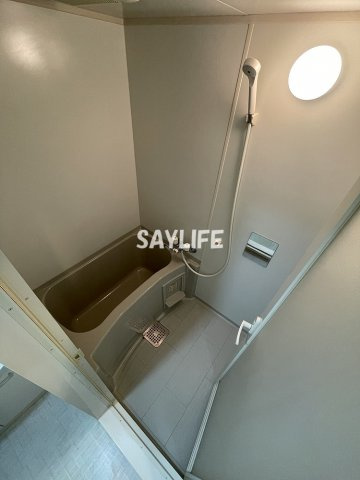 アネシス鶴見の浴室