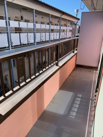 スリーヒルズのバルコニー|※別号室参考写真です