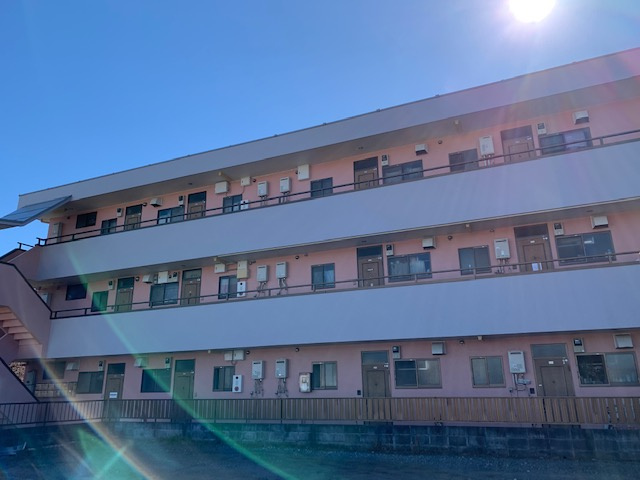 スリーヒルズの外観