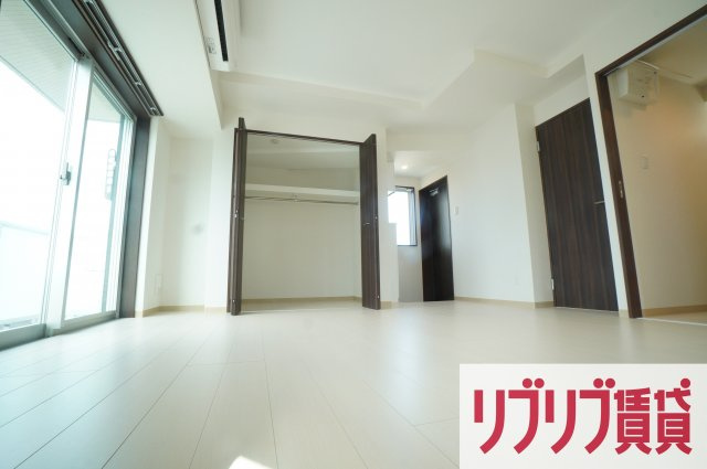 東ビル本町の居間・リビング