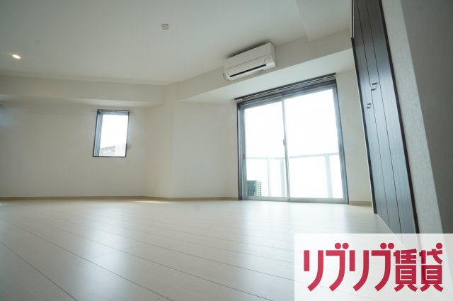 東ビル本町の居間・リビング