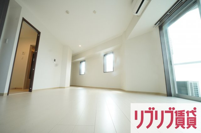 東ビル本町の居間・リビング