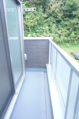 リブリ・谷津のバルコニー