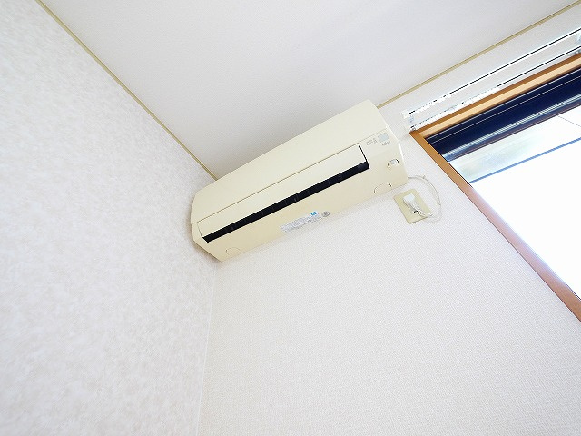 ロイヤルKの設備|エアコン設備