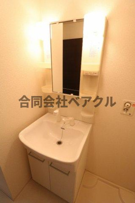 【独立洗面台】 | レークタウンB棟 | 独立洗面台で身支度をすべて済ませてしまいましょう