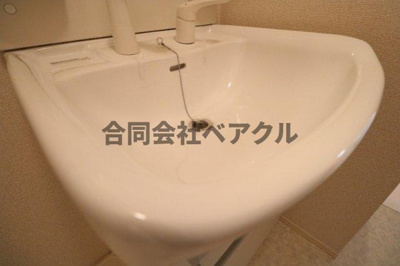 【洗面所】 | レークタウンB棟 | 明るい洗面所です