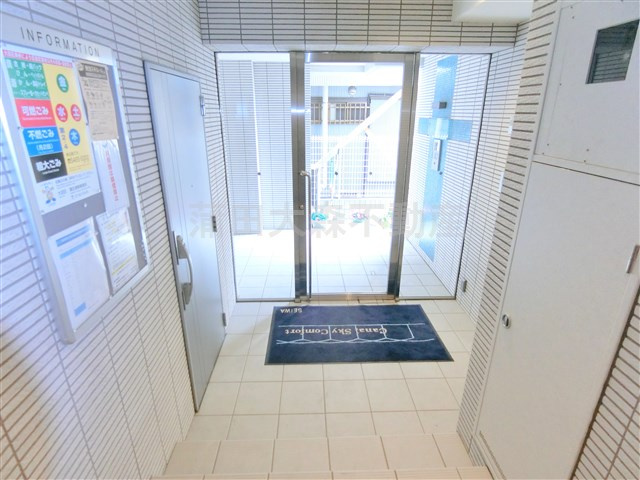 カナルスカイコンフォートのエントランス