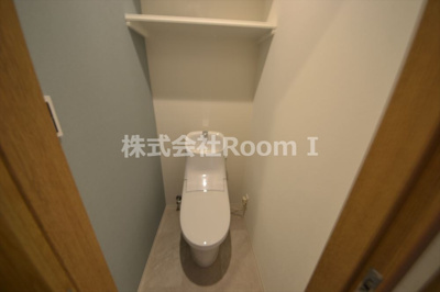 【トイレ】 | BRAVE天満橋 | 落ち着いたトイレです