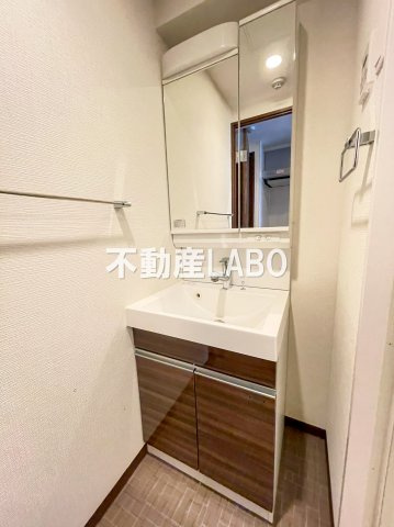 ジアコスモ大阪ベイシティの洗面所