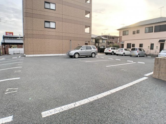 【駐車場】 | ルミナス・ネロ