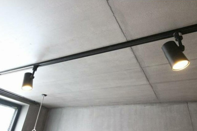 【内装】 | ザエイト