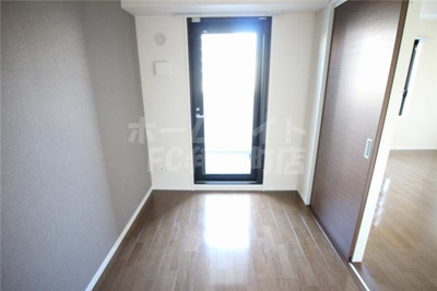 【寝室】 | LA MAISON VERTE | 使い勝手のいい寝室です