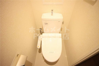 【トイレ】 | LA MAISON VERTE | コンパクトで使いやすいトイレです