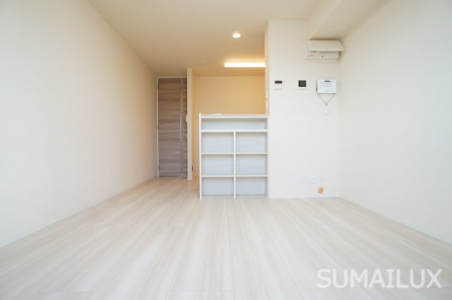 熊本市南区十禅寺２丁目のアパートの居間・リビング